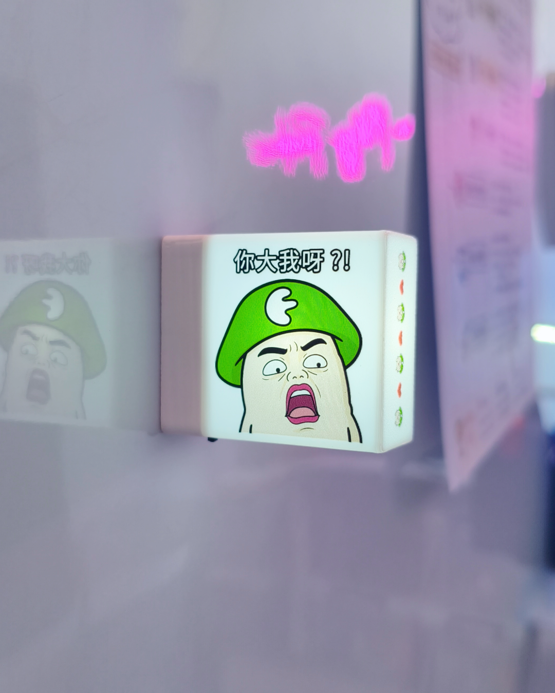 磁吸迷你燈箱💡 ( 附黏貼底座兩用✌️)